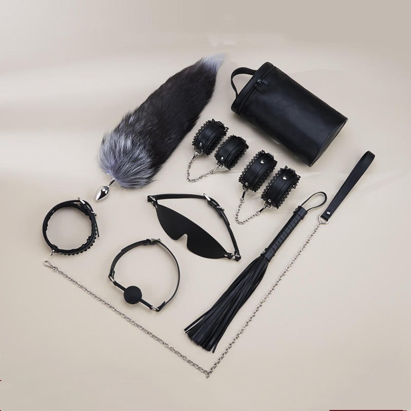 COFFRET LUXE BDSM (8 piéces) – KIT DE SOUMISSION PARTAGÉ POUR COUPLE