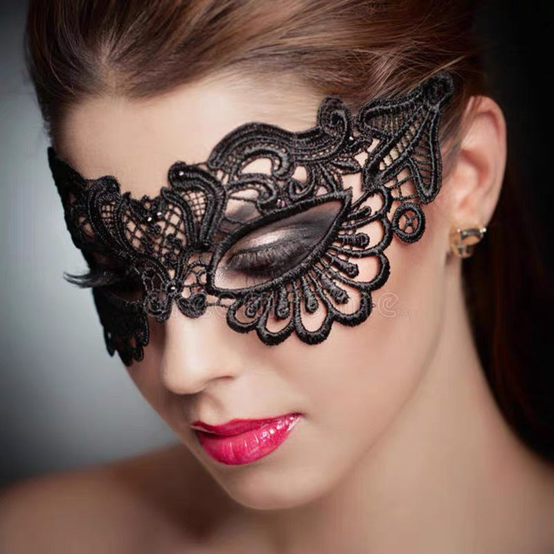 MASQUE DENTELLE