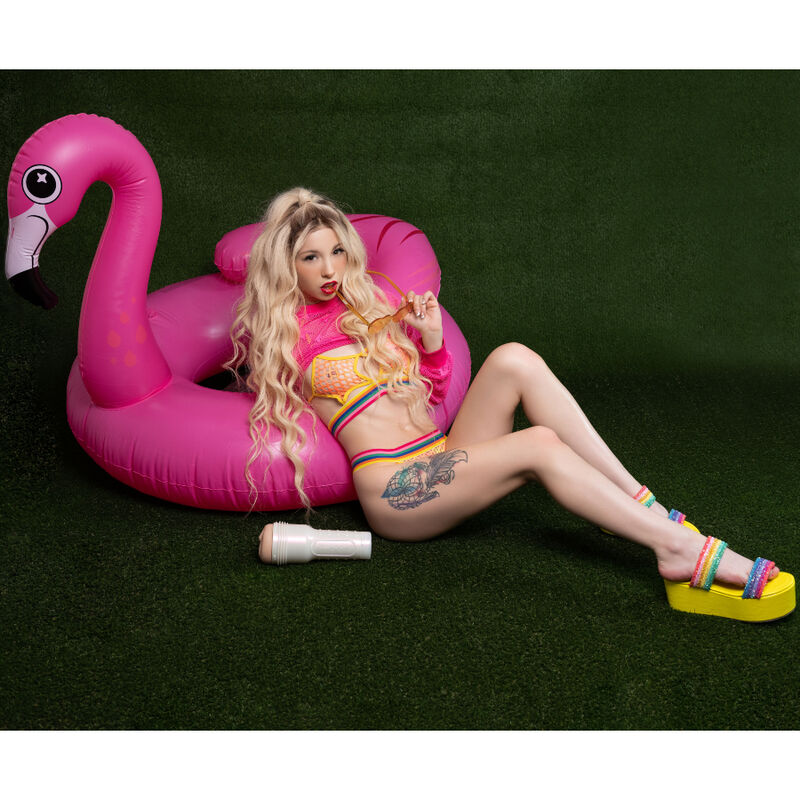 FLESHLIGHT GIRLS - KENZIE REEVES VAGIN FLESHLIGHT GIRLS