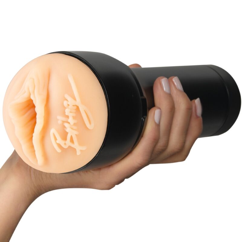 KIIROO - FEEL BRITNEY AMBER MASTURBATEUR KIIROO