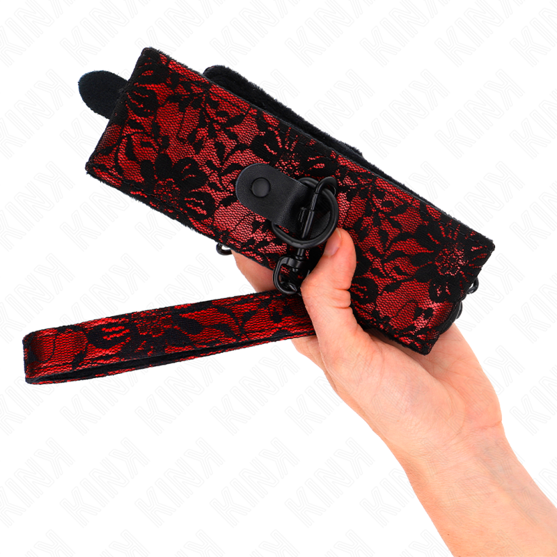 KINK - COLLIER DENTELLE AVEC CEINTURE AVEC CEINTURE EN CUIR VRAI 105 CM / 44 X 5,5 CM KINK COLLAR & GAG