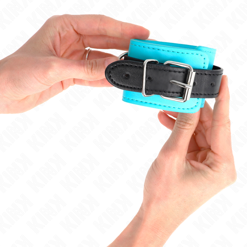 KINK - APPAREILS-POIGNETS À CROCHET DOUBLÉS DE FOURRURE BLEU AJUSTABLES 20-28 CM X 5,5 CM KINK WRIST RESTRAINT