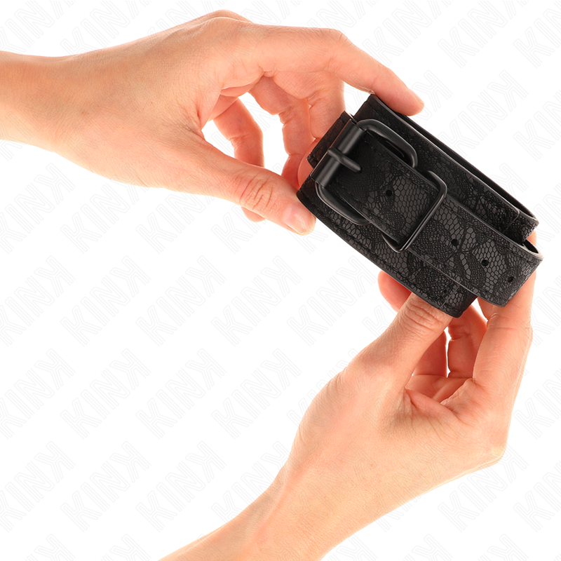 KINK - POIGNETS RECOUVERTS DE DENTELLE FONCÉE RÉGLABLE NOIR 19-26 CM KINK WRIST RESTRAINT