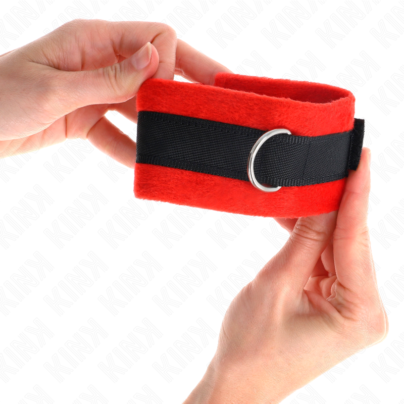 KINK - MANCHETTES DÉBUTANT EN FOURRURE NOIR-ROUGE 30 X 7 CM KINK WRIST RESTRAINT