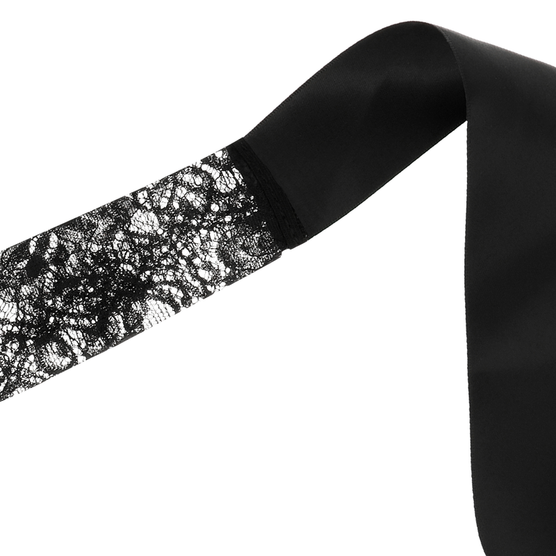 COQUETTE CHIC DESIRE - MASQUE EN DENTELLE NOIRE AVEC RUBAN COQUETTE ACCESSORIES